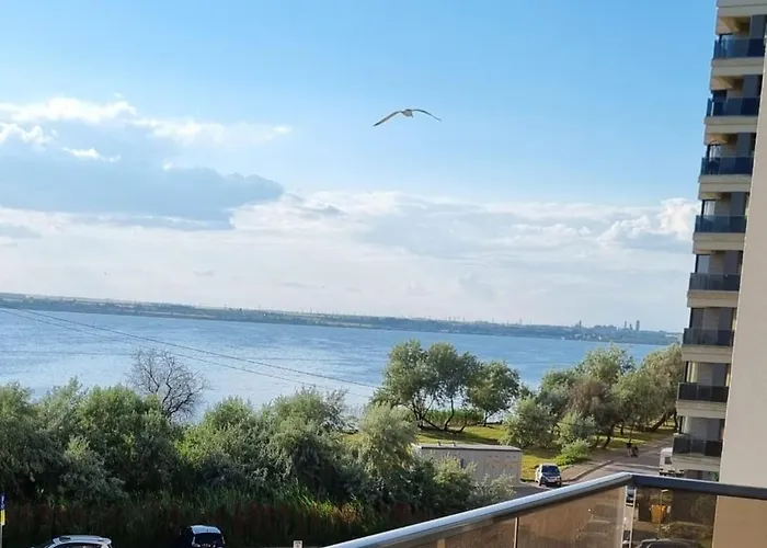 Lake Tower Apartments