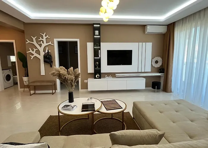 Sas 2 Luxury Apartments