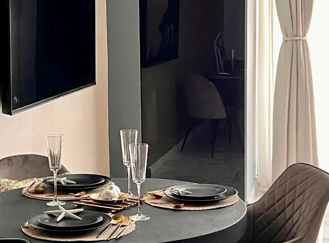 Blue Luxury Studio