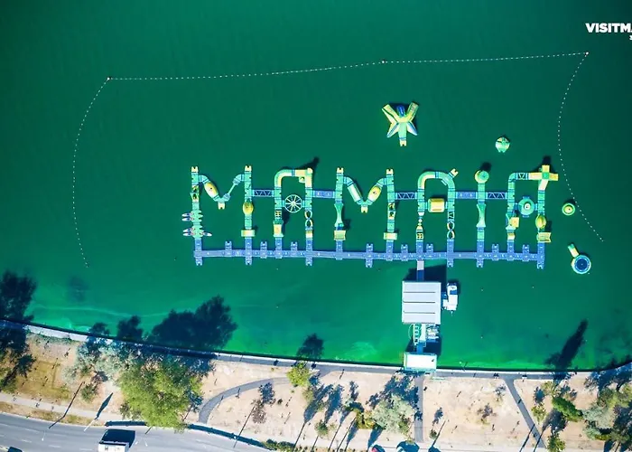 Aqua Lake On Luminița