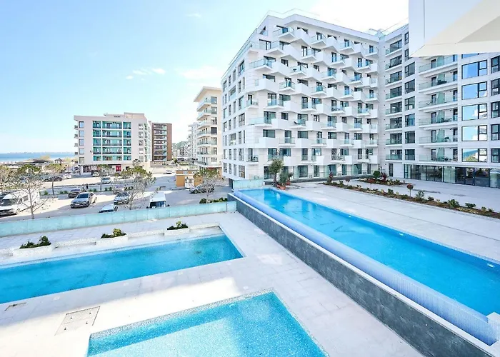 Vlezal Spa&Pool Beach