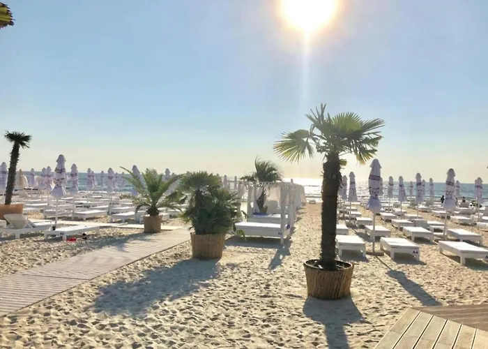 M&A Apartament Mamaianord