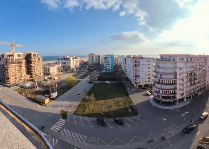 Seaview Cancun s Summerland Mamaia