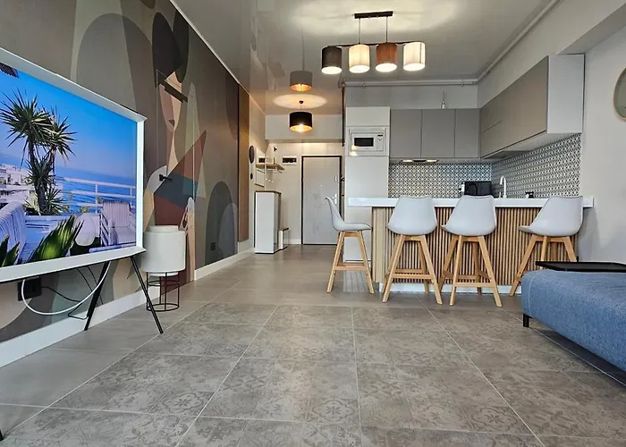 Sunset Lake Boutique Apartment