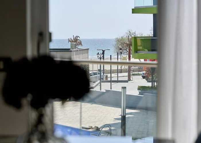 Maya Apartment- Spa N Pools Beach Resort