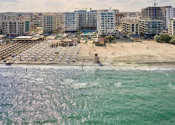 Nova Seaview In Infinity Beach Resort - Parking