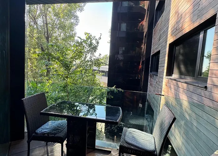 Georgiana Residence