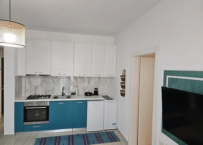 Alice Apartments