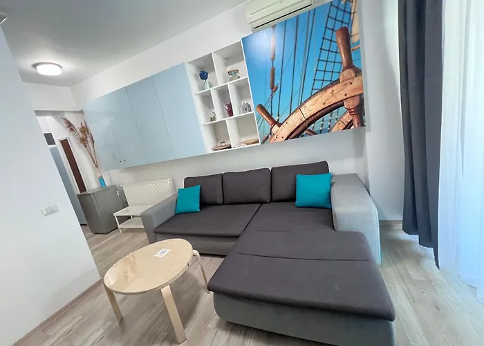 Blue Bike Seaview Apartment & Studio