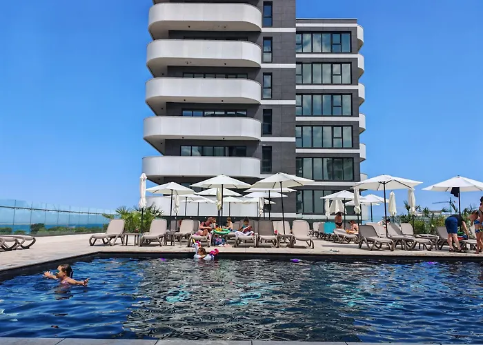 Yaya s Pool And Spa By Alezzi Odyssey