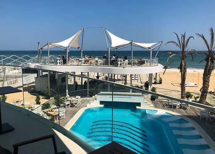 White Tower Mamaia