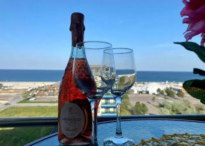 Vedere la mare apartament