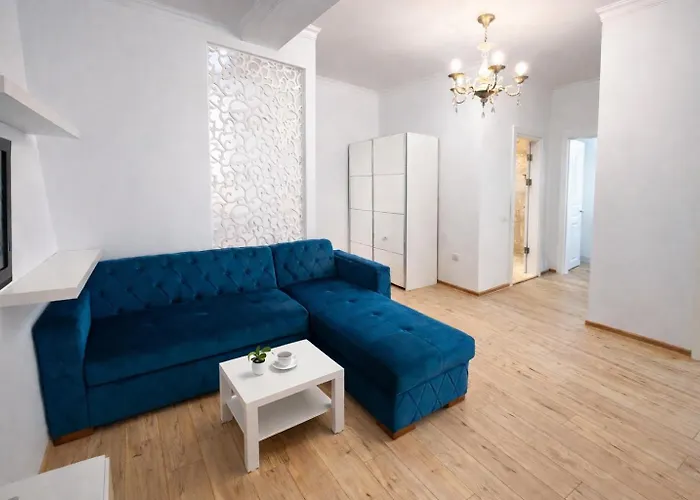 Solid Residence