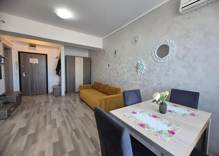 Vedere la mare apartament