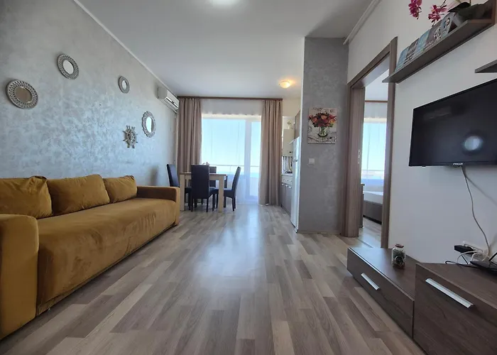 Vedere la mare apartament