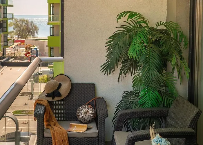 Sunset View Apartment- Spa Pools Resort