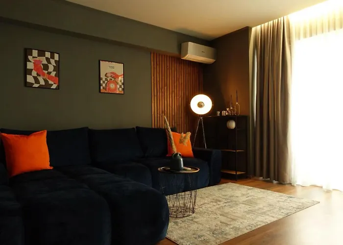 Moon Residence
