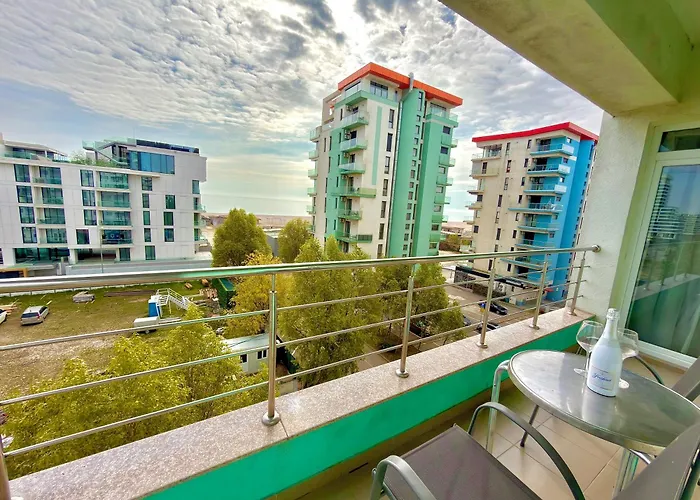 Summerland Seaview Premium s