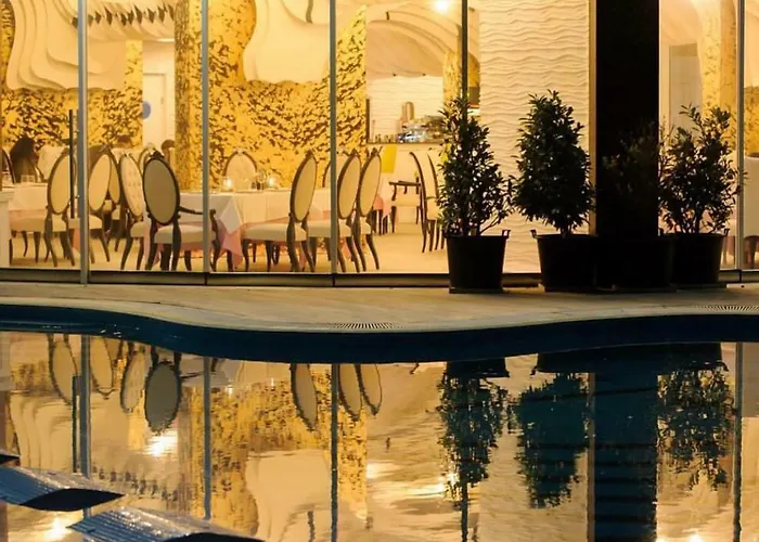 White Tower Aparthotel